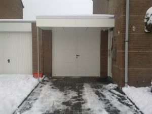 openslaande garagedeur in Geldrop | Brabant Deur