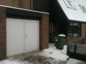 openslaande garagedeur in Helmond | Brabant Deur