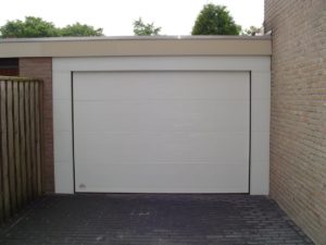 sectionaaldeur Premium garagedeur in Veldhoven | Brabant Deur