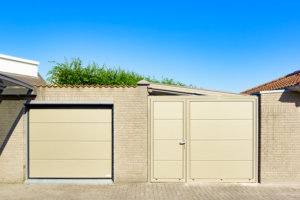 openslaande deur in combinatie met elektrische garagedeur | Brabant Deur